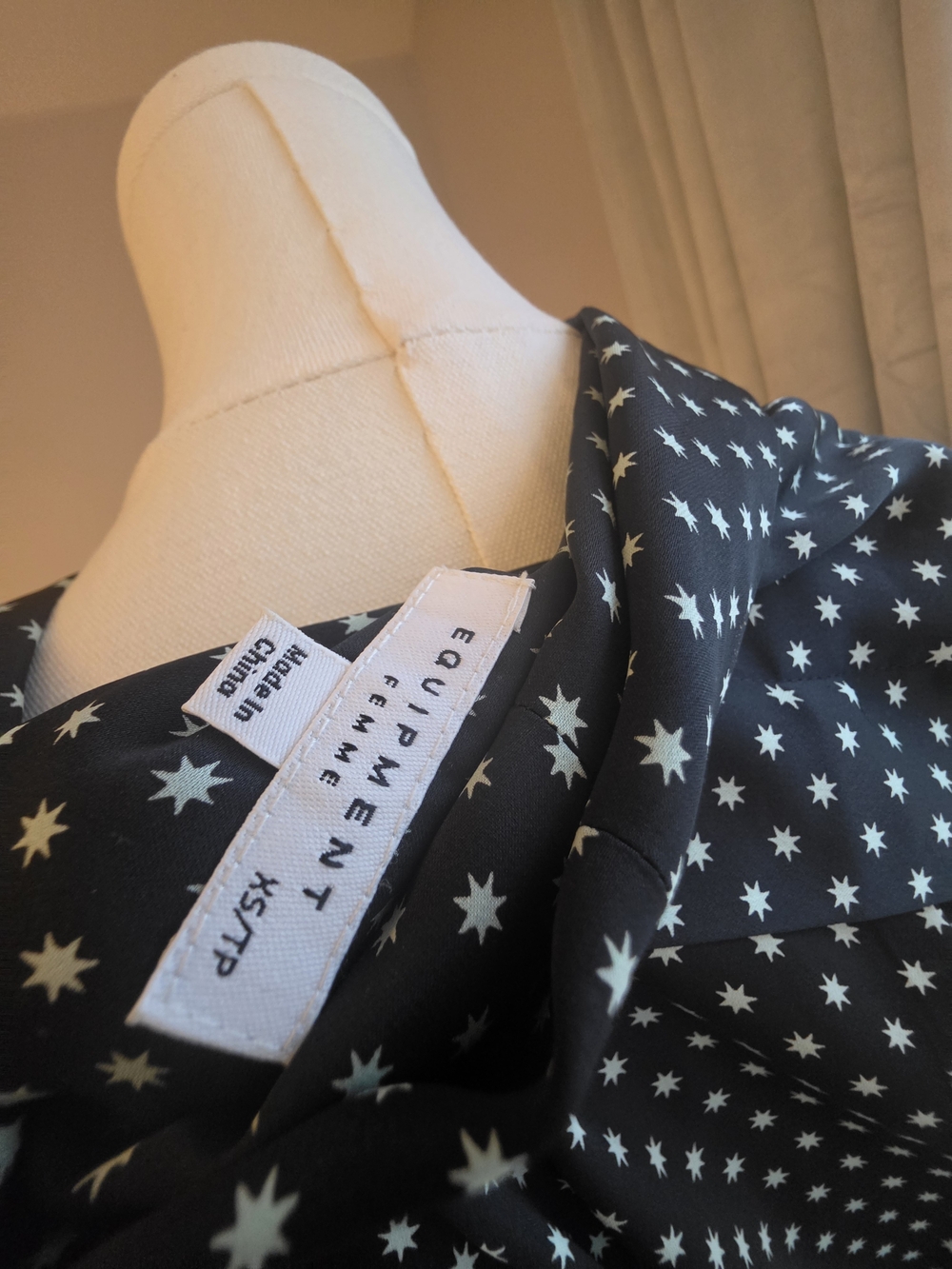 Equipment Star Orint Dress